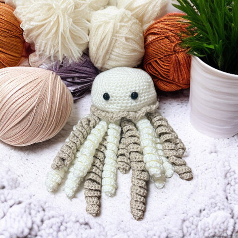 Handmade newborn crochet toy – jellyfish comforter UK