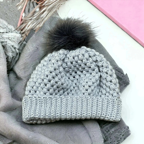Chunky knit wool hat styled for winter fashion UK

Unisex handmade crochet beanie – perfect winter gift