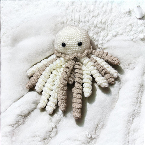 Crochet jellyfish baby comforter toy – handmade for newborns