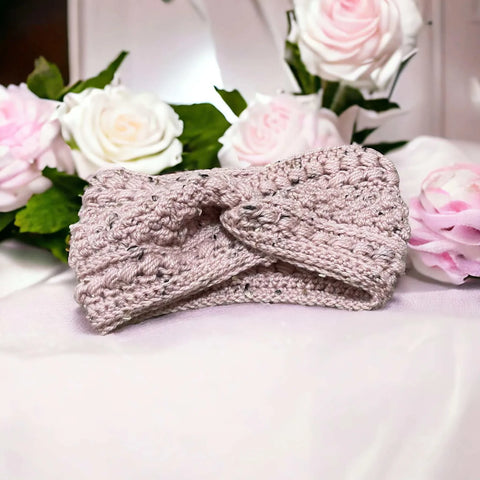 
Cozy chunky knit headband ear warmer for women UK

Soft wool crochet ear warmer in neutral winter colour

Stylish crochet headband ear warmer with bobble detail

Handmade winter crochet accessory – cozy ear warmer