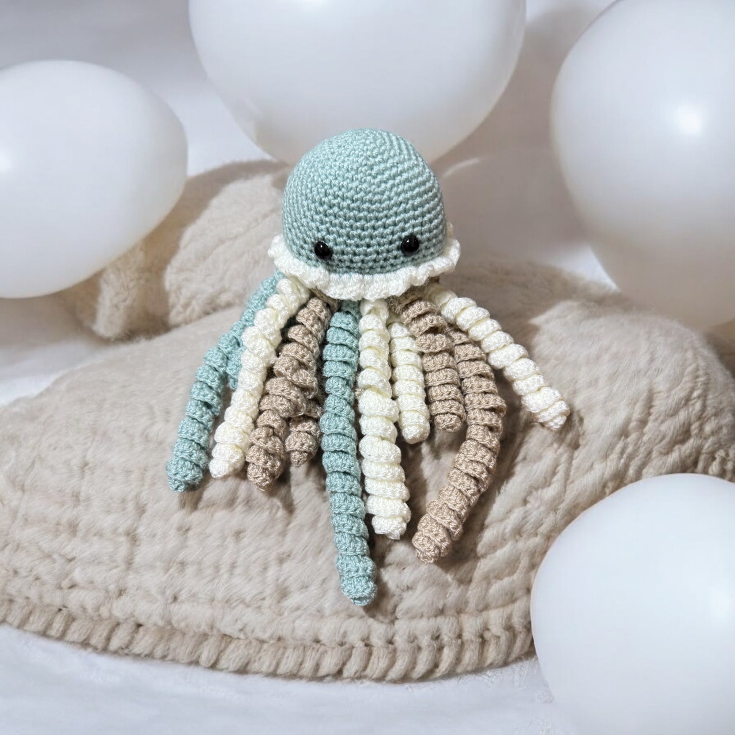 Crochet octopus comforter for newborns – baby shower gift idea
